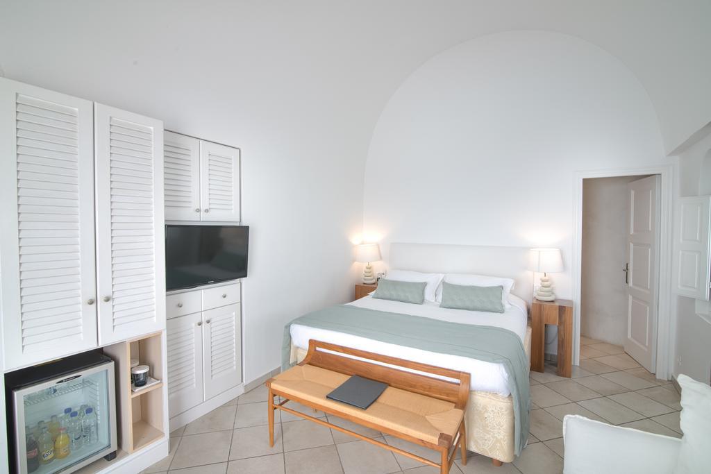 Aqua Mare Luxury Suites Imerovigli  Exterior foto