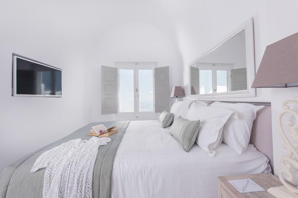 Aqua Mare Luxury Suites Imerovigli  Exterior foto