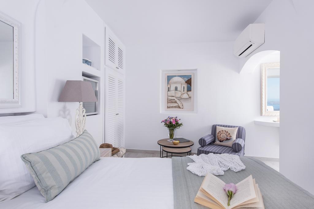 Aqua Mare Luxury Suites Imerovigli  Exterior foto