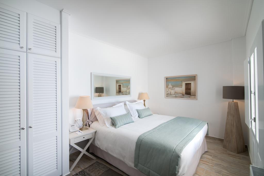 Aqua Mare Luxury Suites Imerovigli  Exterior foto