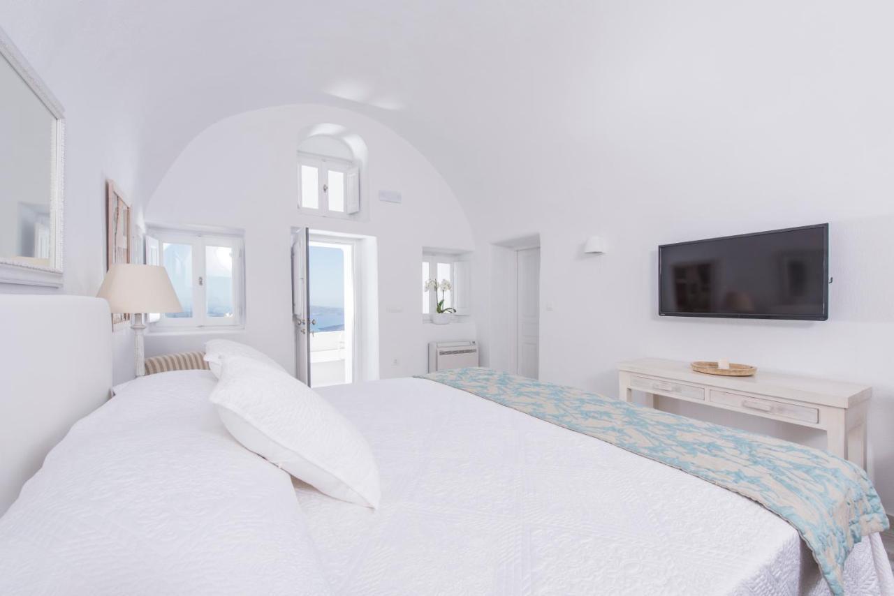 Aqua Mare Luxury Suites Imerovigli  Zimmer foto